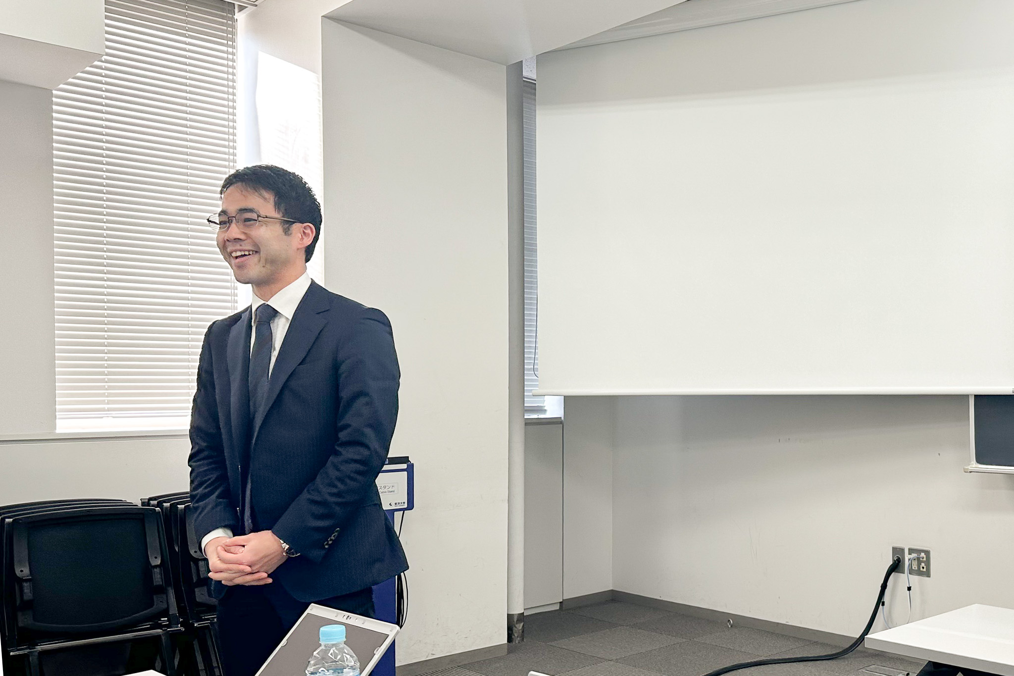 当社岩﨑からフィードバックの様子